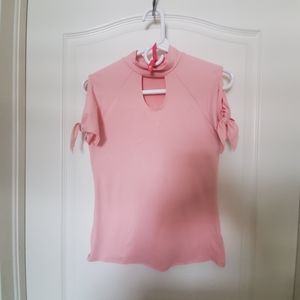 Soft Pink Keyhole Top sz L (14/16)